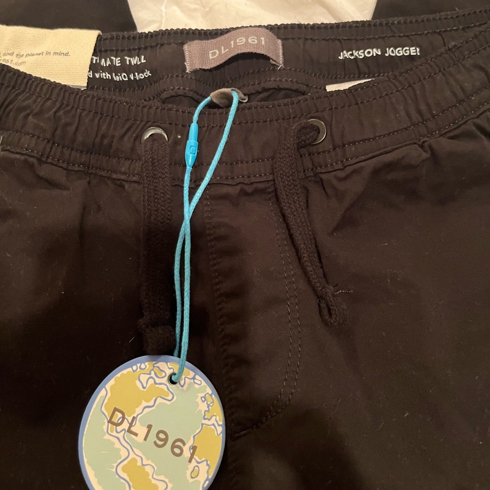 ***boys closet clean out *****Brand new boys black joggers